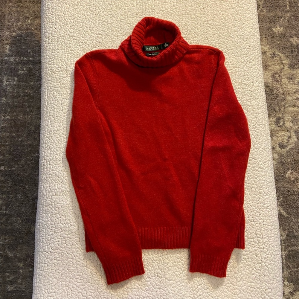 Lauren Ralph Lauren Cashmere Red turtleneck